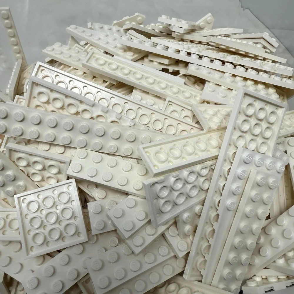 LEGO‎ White Plates & More  Bulk Lot – 2 Lb 1.1oz  Bag Sorted by Color